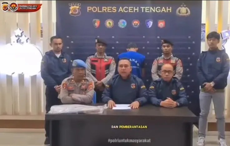 Satreskrim Polres Aceh Tengah menangkap seorang Reje Kampung (Kepala Desa) berinisial BT (54), warga Kecamatan Bintang. (Foto: Ist)