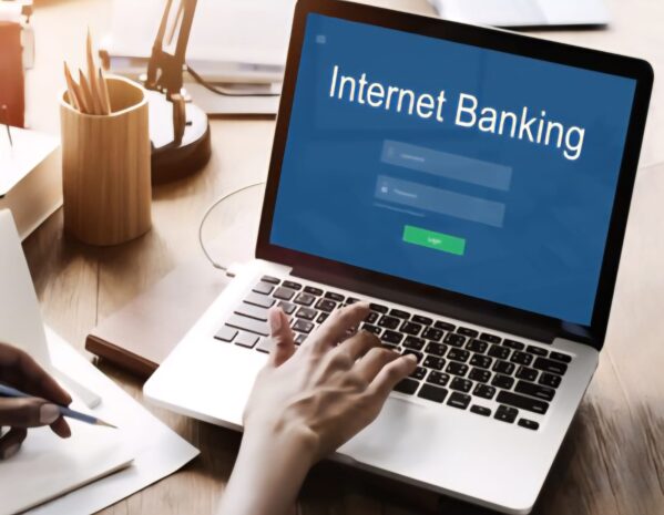 Pengelolaan Dana BOS seluruh SMA, SMK dan SLB di Aceh wajib gunakan Internet Banking Corporate (IBC) mulai 1 Januari 2026. (Foto: Ilustrasi)