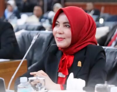 Anggota Komisi III DPRA Hj Salmawati atau akrab disapa Bunda Salma