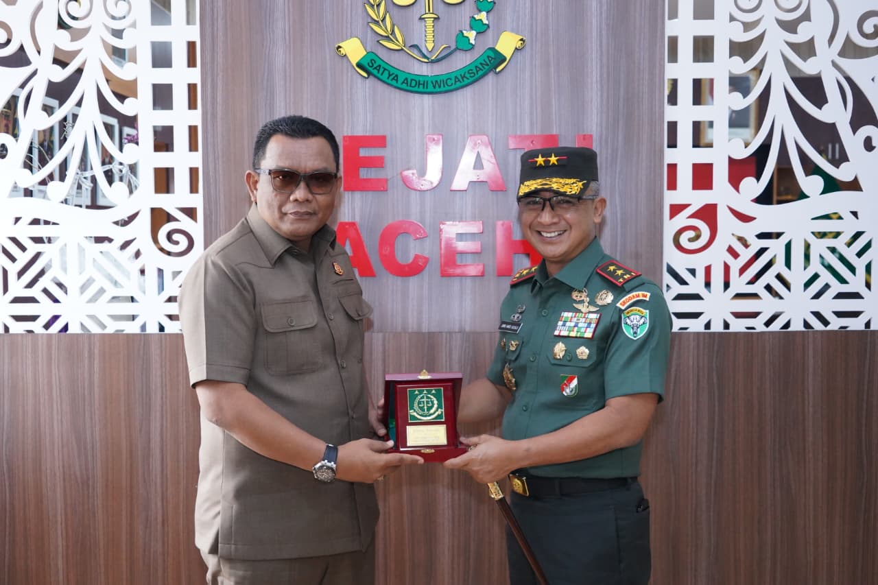 Pangdam IM Temui Kajati Aceh, Perkuat Penegakan Hukum dan Keamanan Daerah