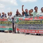 Aliansi Masyarakat Menggugat Keadilan (AMMK) beranggotakan masyarakat enam kecamatan di Aceh Timur, Selasa (30/9) menyampaikan pernyataan sikap terkait konflik agraria yang sudah berlangsung puluhan tahun. (Foto: Ist)