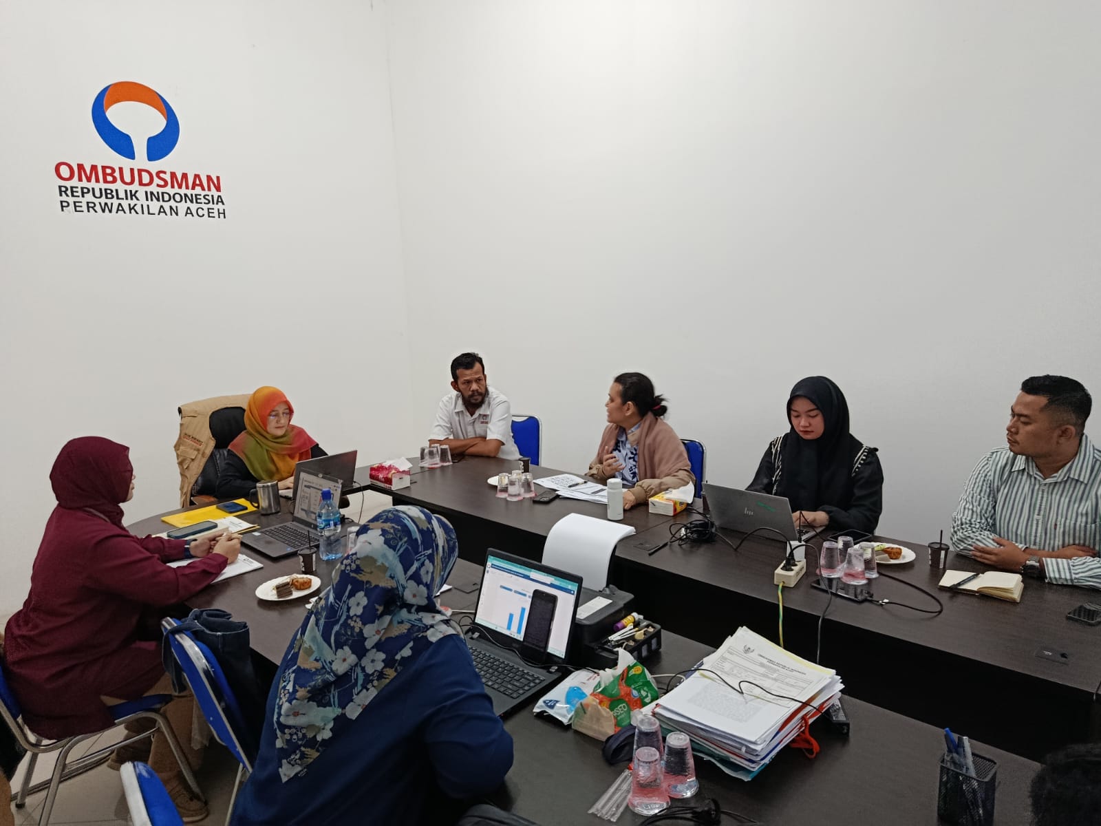 Tim SPI KPK saat melakukan kunjungan ke Kantor Ombudsman RI Perwakilan Provinsi Aceh, pada Jum'at (3/10). (Foto: Ist)