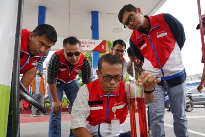 Pertamina Patra Niaga Sumbagut terus memperketat pengawasan terhadap operasional SPBU. (Foto: Ist)