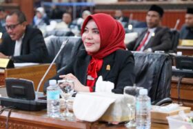 Anggota DPRA dari Dapil Aceh Utara dan Lhokseumawe, Salmawati atau Bunda Salma