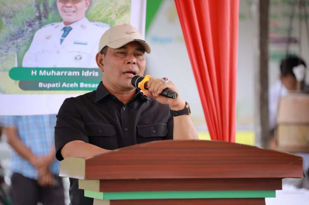 Bupati Aceh Besar Muharram Idris (Syech Muharram)