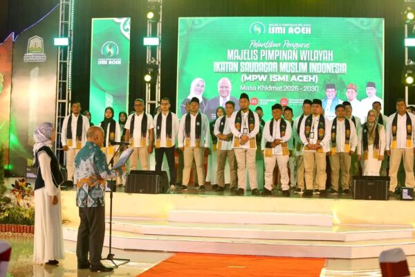 Pengurus MPW Ikatan Saudagar Muslim se-Indonesia (ISMI) Provinsi Aceh periode 2025-2030 resmi dilantik pada Jumat malam (21/11/2025) di Gedung Balai Meuseuraya Aceh (BMA).