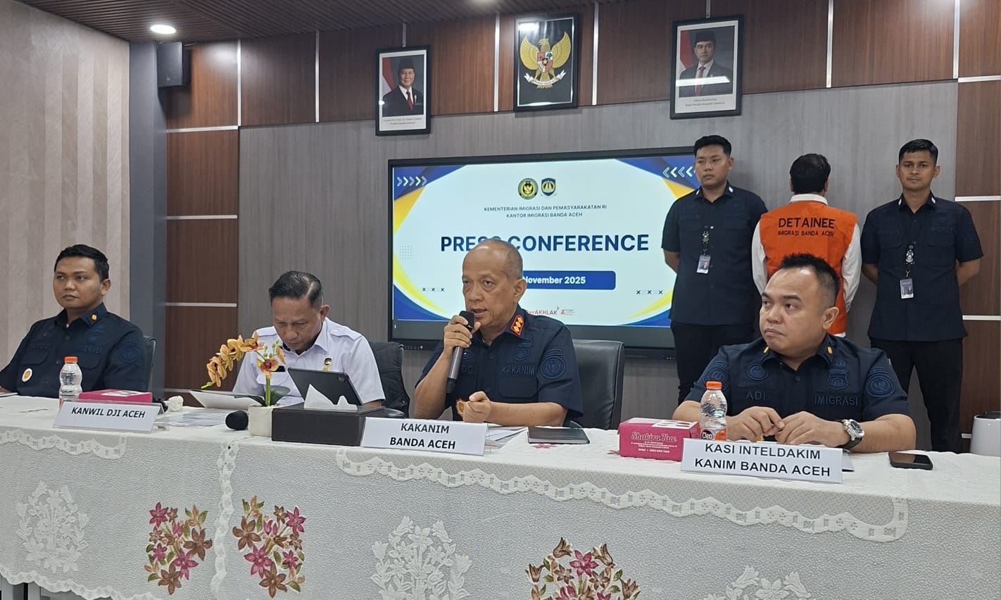 WNA Asal Pakistan Ditangkap Imigrasi Banda Aceh karena Bekerja Ilegal di Kafe