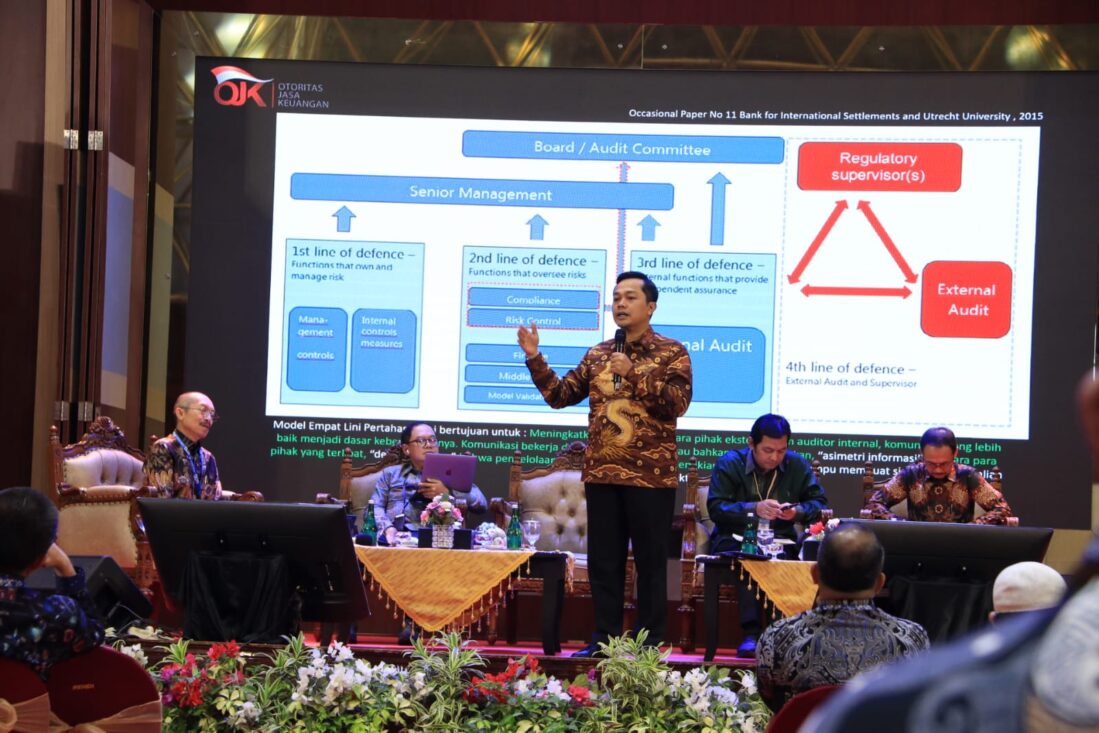 Kepala Otoritas Jasa Keuangan (OJK) Provinsi Aceh, Daddi Peryoga hadir sebagai pembicara kunci.