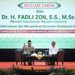 Menteri Kebudayaan Fadli Zon menyampaikan Dialog Budaya dan Kuliah Umum GAYAIN Aceh 2025 di gedung AAC Dayan Dawood, Senin (24/11/2025). (Foto: Ist)