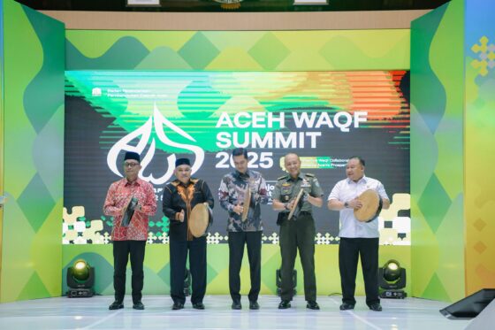 Aceh Waqf Summit 2025 resmi dibuka di Anjong Mon Mata, Pendopo Gubernur Aceh, Selasa (25/11). (Foto: Ist)