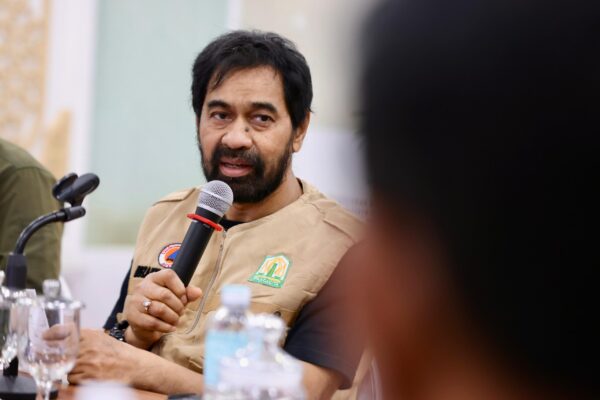 Gubernur Aceh Muzakir Manaf atau Mualem