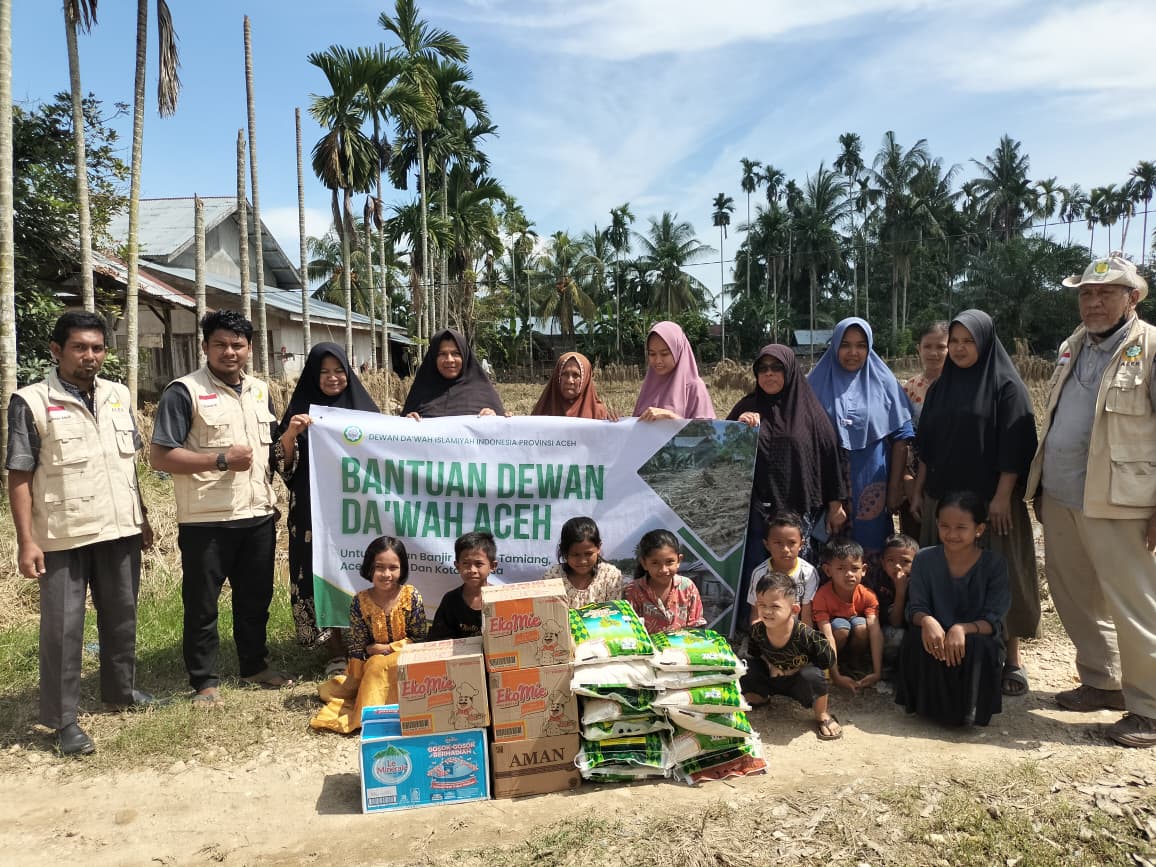 Relawan Dewan Dakwah Aceh Tuntas Salurkan Bantuan Tahap Pertama untuk Korban Banjir   