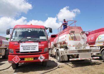 BPH Migas bersama Pertamina Patra Niaga berupaya keras menormalisasi pasokan BBM di Provinsi Aceh, khususnya wilayah yang terdampak bencana Kabupaten Bener Meriah dan Aceh Tengah. (Foto: Ist)