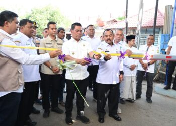 Tingkatkan Ketertiban, Pasar Induk Lambaro Dipasang Portal Parkir Keluar-Masuk 