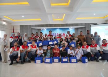 Pertamina Salurkan Seribu Seragam Sekolah untuk Siswa Terdampak Bencana di Aceh