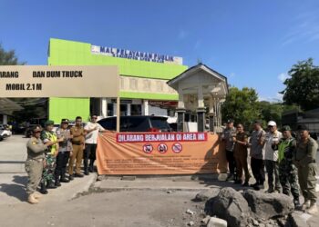 Pedagang Dilarang Berjualan di Depan MPP Aceh Besar Lambaro    