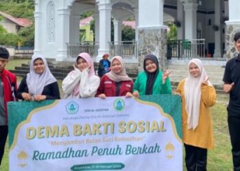DEMA STIS Al-Aziziyah Sabang menggelar bakti sosial sebagai bentuk persiapan menyambut bulan suci Ramadan 1447 Hijriah. (Foto: Ist)