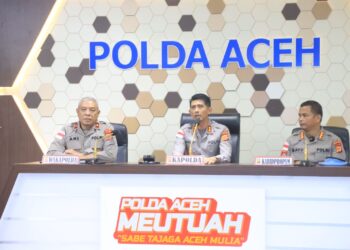 Kapolda Aceh Irjen Pol Marzuki Ali Basyah membuka Rakernis Bidpropam Tahun Anggaran 2026 yang digelar di Aula Machdum Sakti Mapolda Aceh, Kamis (26/2).