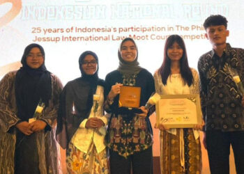 Delegasi Fakultas Hukum USK Banda Aceh meraih dua penghargaan bergengsi, Best Spirit of Jessup dan Best Respondent Memorial dalam ajang Philip C. Jessup International Law Moot Court Competition 2026 National Rounds yang digelar di UGM. Yogyakarta. (Foto: Ist)