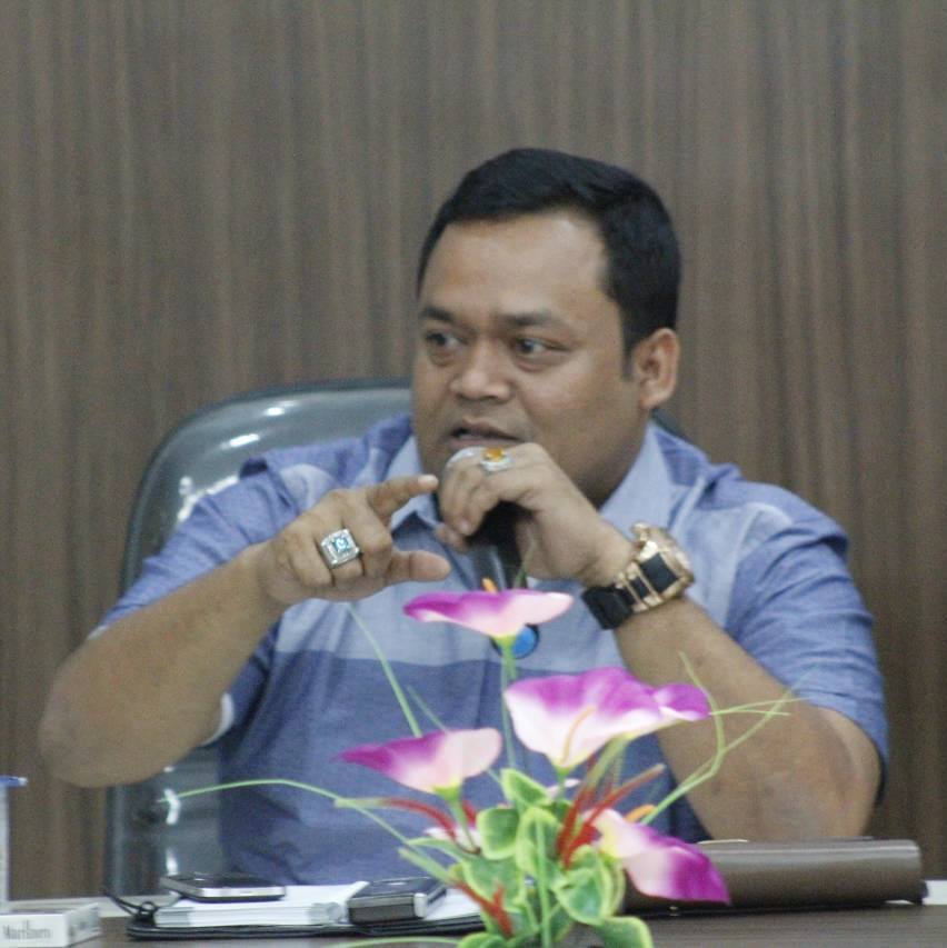 Anggota DPRA dari Fraksi PAN Asrizal H Asnawi