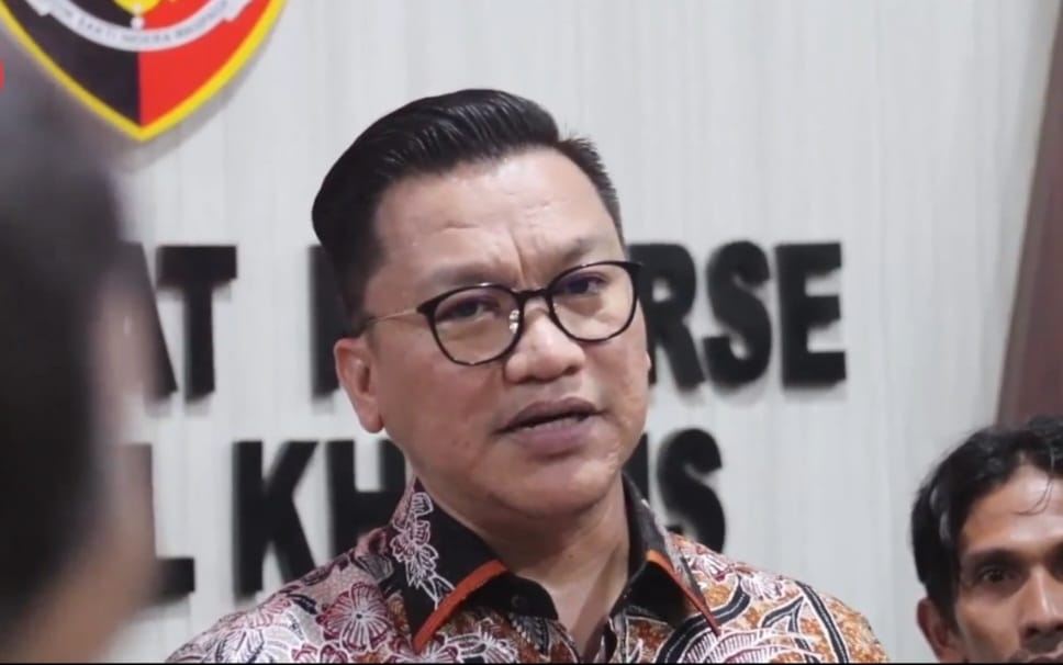 Dirreskrimsus Polda Aceh Kombes Pol Winardy memberikan keterangan kepada wartawan di Mapolda Aceh, Jum'at (10/2)