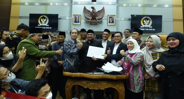 Komisi VIII DPR RI dan Kementerian Agama menyepakati Biaya Perjalanan Ibadah Haji tahun 2023 menjadi Rp 49.812.711