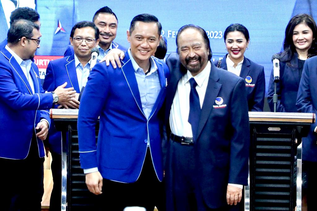 Ketua Umum DPP Partai Nasional Demokrat (NasDem) Surya Paloh, bersilaturahmi ke kantor DPP Partai Demokrat, Rabu (22/2), disambut langsung oleh Ketua Umum DPP Partai Demokrat Agus Harimurti Yudhoyono (AHY)