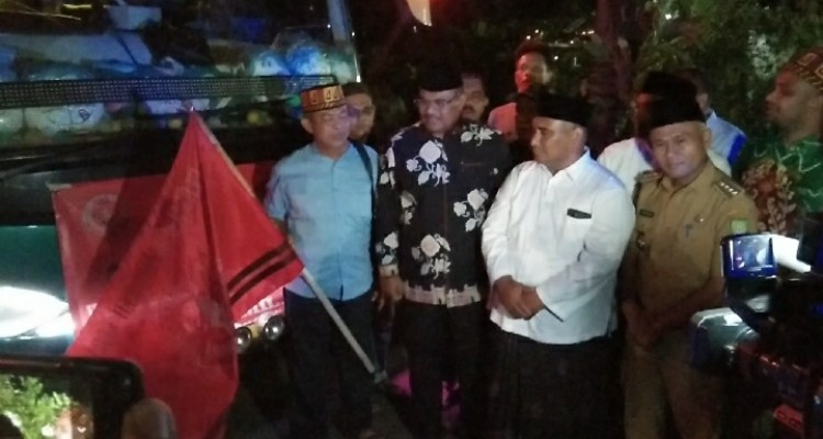 Pelepasan peserta mudik gratis di Markas PAS Tanggerang, Banten, Selasa malam, 11 April 2023
