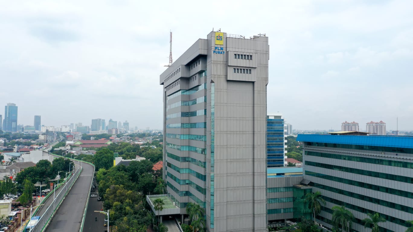 PLN mencatatkan laba bersih sebesar Rp 14,4 triliun