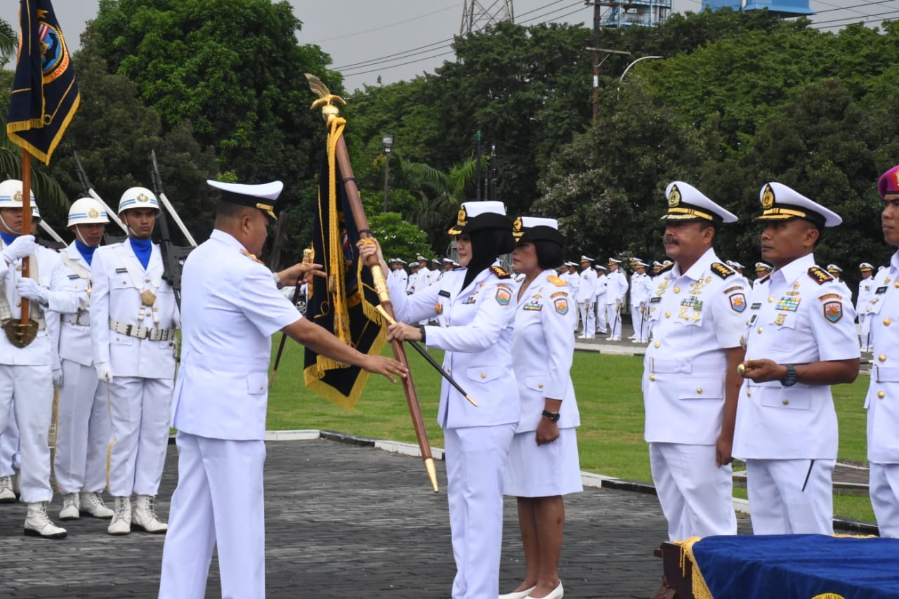 Prosesi sertijab Kolonel Laut (KH/W) Devi Erlita menjadi Danlanal Yogyakarta