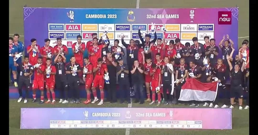Timnas U-22 Indonesia berhasil meriah medali emas sepak bola SEA Games 2023 usai mengalahkan Thailand dengan skor 5-2