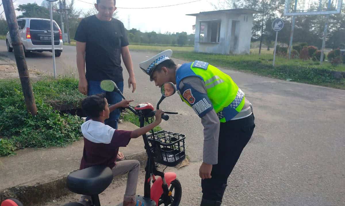Polantas Aceh Timur mengimbau sepeda listrik tidak digunakan di jalan raya