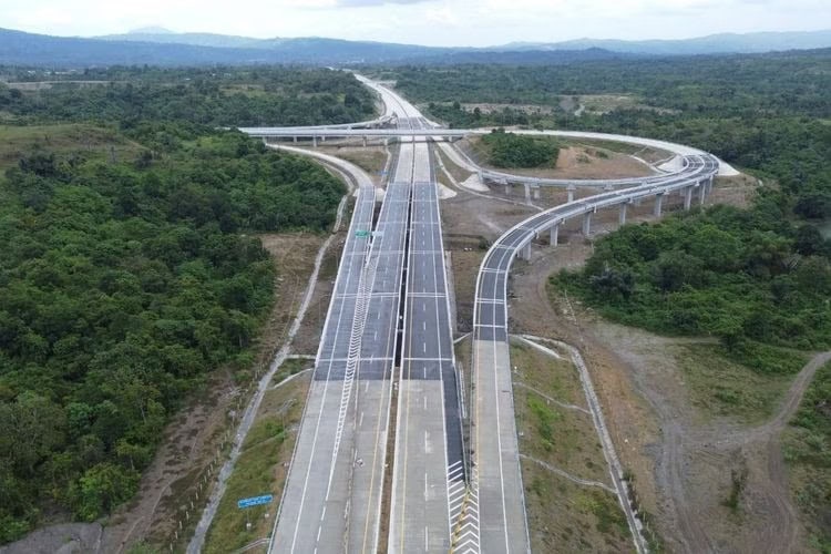 Pembangunan Jalan Tol Sigli-Banda Aceh Seksi 1 dari Padang Tiji - Seulimuem progresnya saat ini mencapai 63 persen