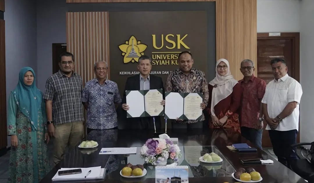 USK menandatangani MoU dengan Komisi Informasi Aceh (KIA) di Ruang Mini Rektor USK, Kamis, 22 Juni 2023