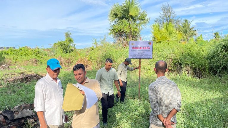 Penyidik Satreskrim Polresta Banda Aceh menyita lahan pusat Zikir Nurul Arafah Islamic Center (NAIC) di Gampong Ulee Lheue Kecamatan Meuraxa, setelah ditetapkan tersangka