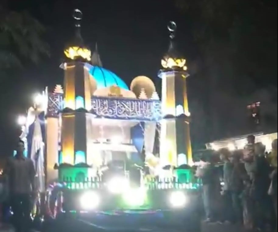 Pawai takbir keliling di Kota Banda Aceh Rabu malam (28/6)