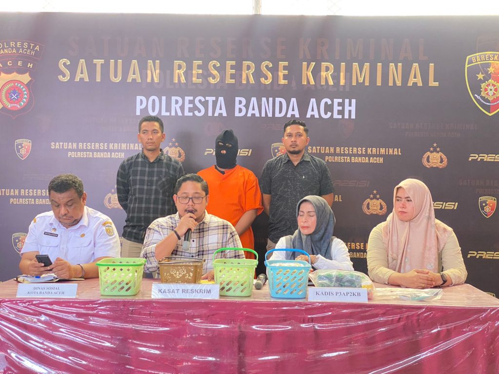 Seorang pria Aceh Besar SAF (26) ditangkap Satreskrim Polresta Banda Aceh karena terlibat eksploitasi anak di bawah umur