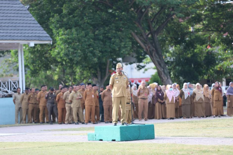 Pj Wali Kota Lhokseumawe Imran akan tegas melakukan pencopotan dan pemecatan pejabat yang malas dan memiliki kinerja buruk