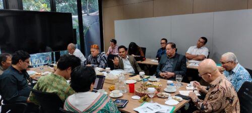 Lembaga Panglima Laot Aceh menjajaki kerja sama dengan lembaga nasional dan internasional untuk isu lingkungan hidup, nelayan dan masyarakat pesisir