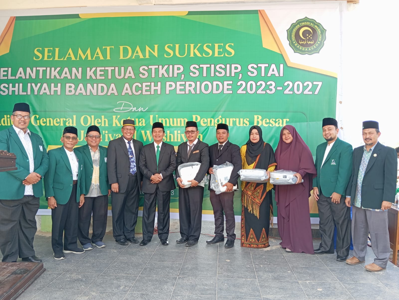 Pengurus Besar Al Jam'iyatul Washliyah melantik secara resmi tiga Ketua Perguruan Tinggi (PT) Al Washliyah Banda Aceh, Sabtu (9/9)