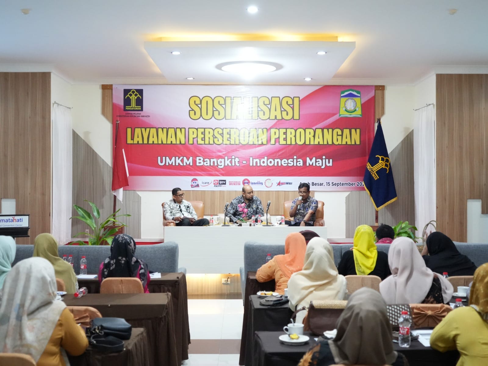 Kanwil Kemenkumham Aceh melakukan sosialisasi layanan perseroan perorangan yang mengusung tema "UMKM Bangkit-Indonesia Maju", Jumat (15/9) di Hotel Permata Hati, Aceh Besar