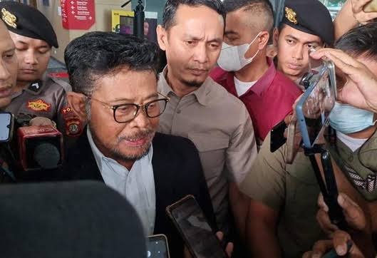 Mantan Menteri Pertanian Syahrul Yasin Limpo dicegah bepergian keluar negeri selama enam bulan oleh KPK