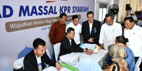 BP Tapera bersama BTN Syariah menyelenggarakan akad massal KPR dengan prinsip syariah, di komplek Perumahan Hadrah Land, Gampong Lam Ujong, Kecamatan Baitussalam, Aceh Besar, Jum’at sore (13/10)