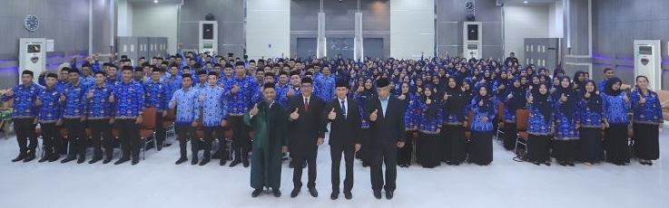 Sebanyak 233 ASN Pemko Banda Aceh dilantik untuk menduduki jabatan fungsional guru SD dan SMP