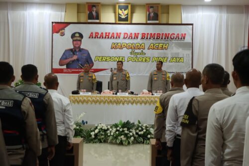 Kapolda Aceh Irjen Pol Achmad Kartiko saat melakukan kunjungan kerja di Polres Pidie Jaya, Senin, 6 November 2023