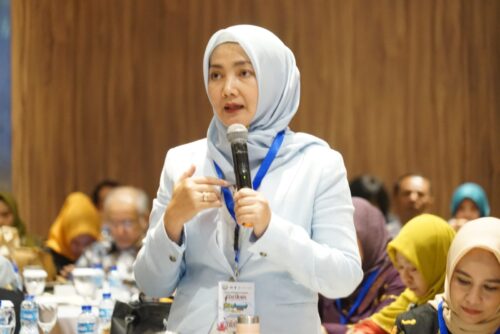 Ketua Forikan Aceh yang juga istri Pj Gubernur Aceh Ayu Candra Febiola Nazuar menghadiri Rapat Koordinasi Hari Ikan Nasional di Hotel Borobudur, Jakarta, Senin (20/11). (Foto: Humas BPPA)
