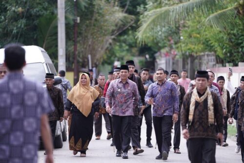 Rombongan Pj Wali Kota Padang Panjang Sonny Budaya Putra mengunjungi Desa Wisata Nusa Lhoknga, Aceh Besar, Kamis (23/11)