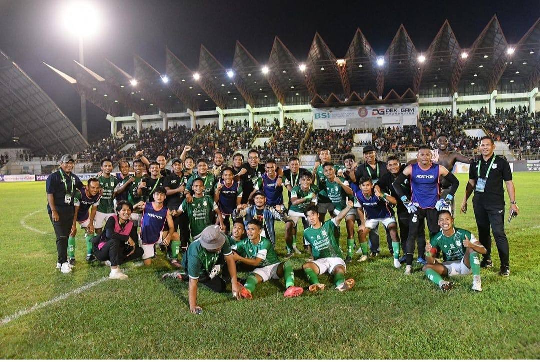 Manajemen PSMS Medan mengadukan Persiraja Banda Aceh ke PSSI buntut ricuh saat laga di Stadion Harapan Bangsa Lhong Raya Banda Aceh Sabtu malam (18/11/2023), yang berakhir imbang dengan skor imbang 0-0