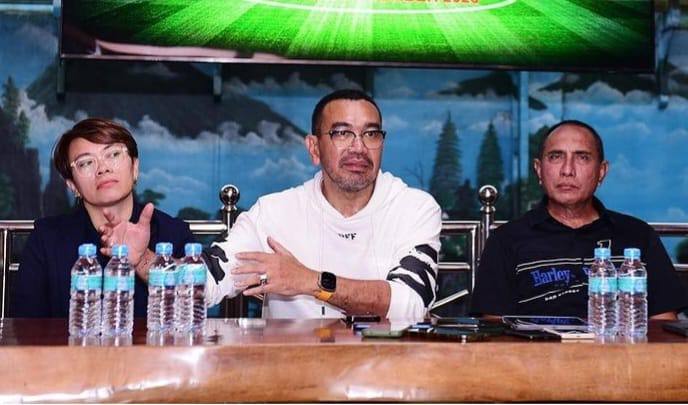 Anggota Exco PSSI yang juga Presiden Klub Sada Sumut FC Arya Sinulingga, melaporkan balik Presiden Persiraja Banda Aceh Nazaruddin Dek Gam ke Polda Sumut