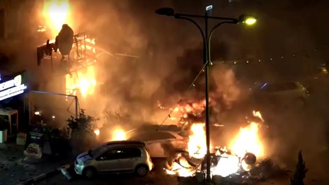 Serangan roket Hamas dan Hizbullah membombardir Israel, Kamis malam (2/11) waktu setempat